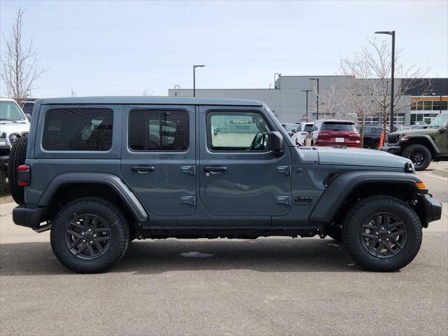 2025 Jeep Wrangler 4-Door Summit 4x4