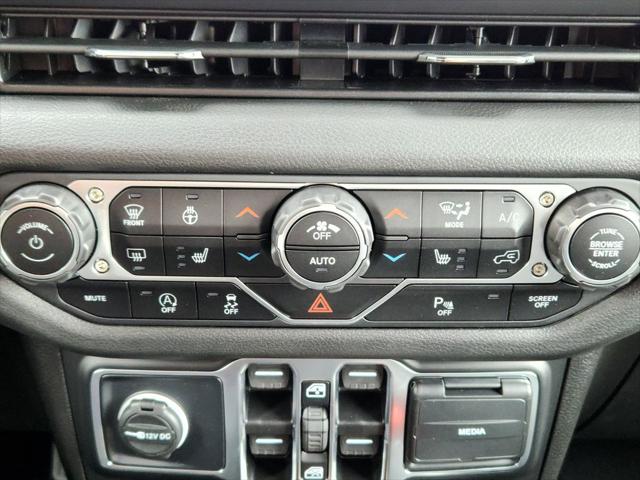 2025 Jeep Wrangler 4-Door Summit 4x4