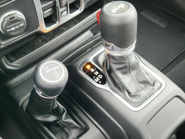 2025 Jeep Wrangler 4-Door Summit 4x4
