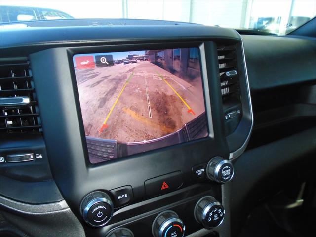 2022 Ram 2500 Tradesman Regular Cab 4x4 8' Box