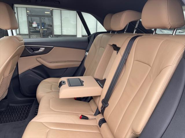 2021 Audi Q8 Premium 55 TFSI quattro Tiptronic