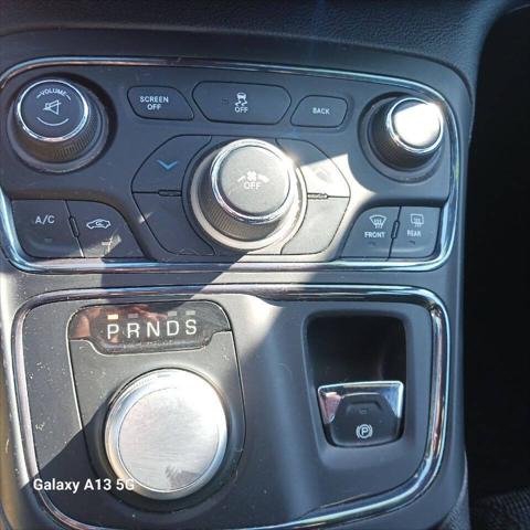 2015 Chrysler 200 S