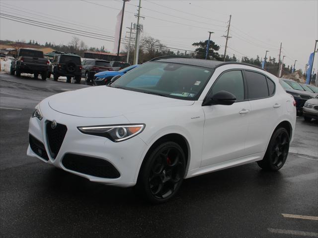 2022 Alfa Romeo Stelvio Veloce Ti AWD