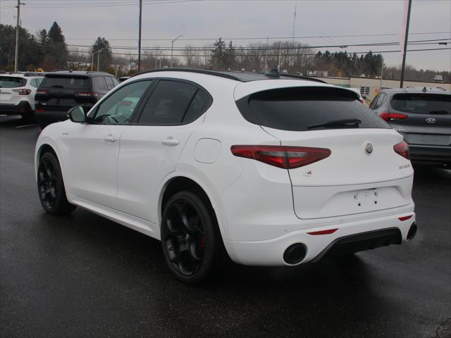 2022 Alfa Romeo Stelvio Veloce Ti AWD