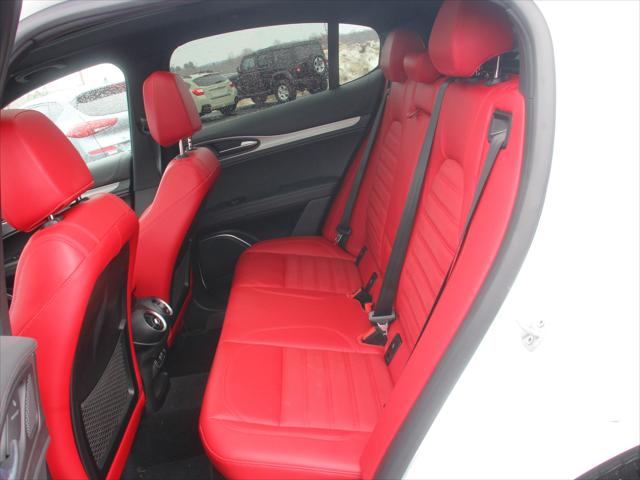 2022 Alfa Romeo Stelvio Veloce Ti AWD