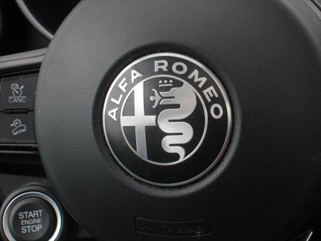 2022 Alfa Romeo Stelvio Veloce Ti AWD