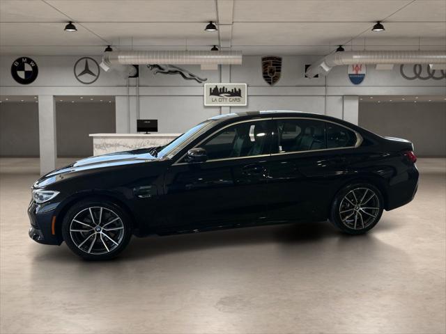 2022 BMW 3 Series 330e Sedan