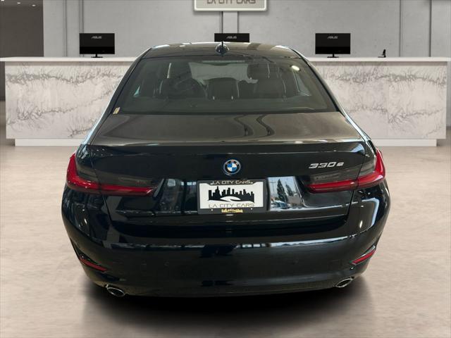2022 BMW 3 Series 330e Sedan