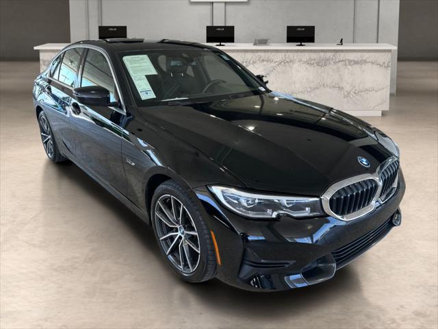 2022 BMW 3 Series 330e Sedan