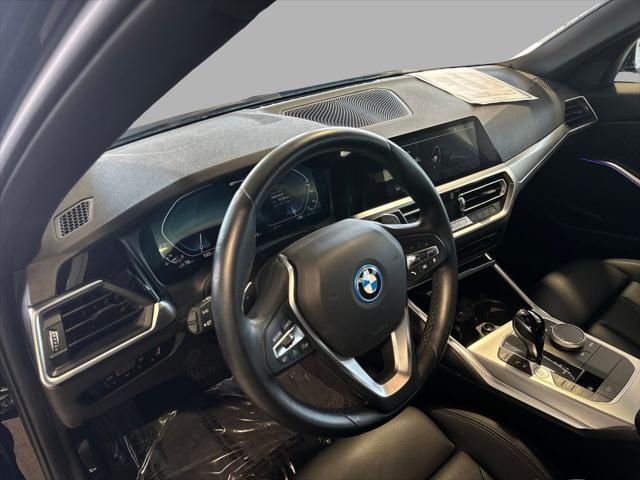 2022 BMW 3 Series 330e Sedan