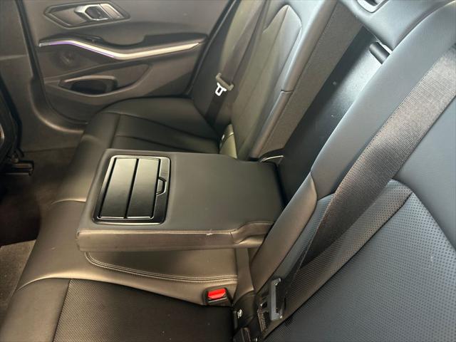 2022 BMW 3 Series 330e Sedan
