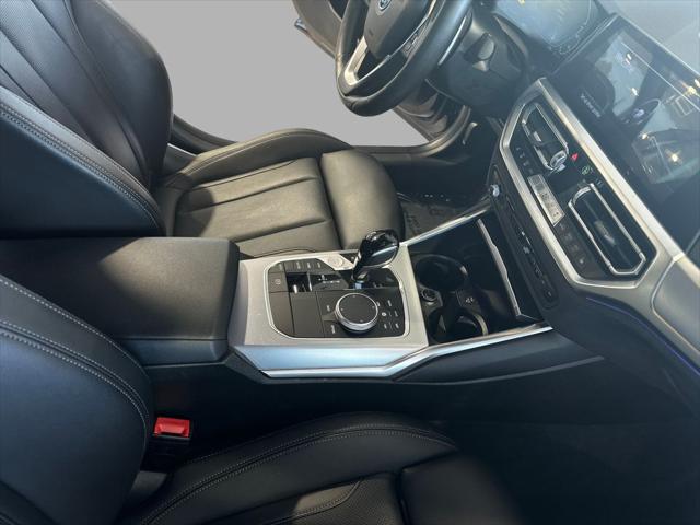 2022 BMW 3 Series 330e Sedan