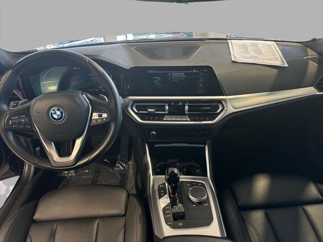 2022 BMW 3 Series 330e Sedan