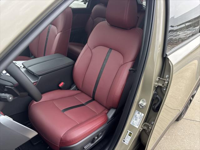 2025 Mazda CX-70 Premium Plus Package