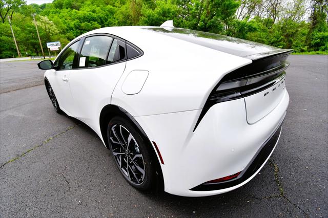 2025 Toyota Prius Plug-In XSE
