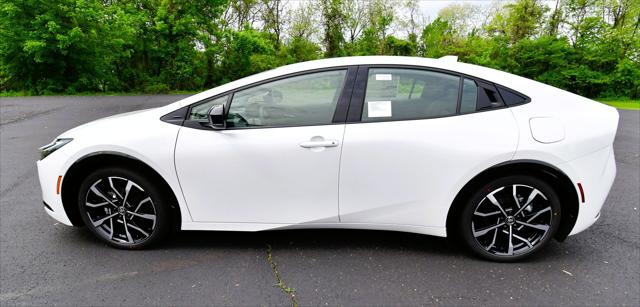 2025 Toyota Prius Plug-In XSE