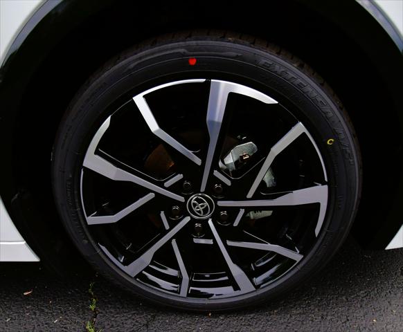 2025 Toyota Prius Plug-In XSE