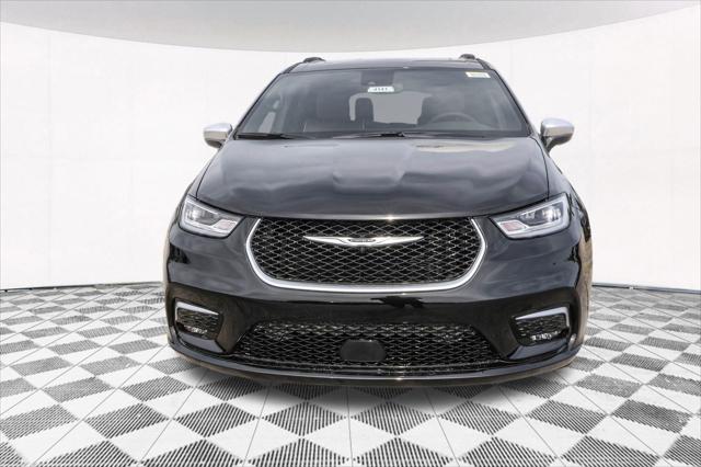 2025 Chrysler Pacifica Hybrid PACIFICA PLUG-IN HYBRID PINNACLE