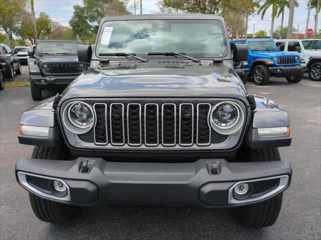 2025 Jeep Wrangler WRANGLER 4-DOOR SAHARA