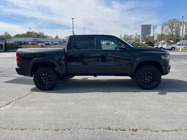 2025 RAM Ram 1500 RAM 1500 RHO CREW CAB 4X4 57 BOX