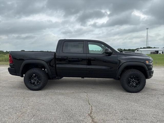 2025 RAM Ram 1500 RAM 1500 RHO CREW CAB 4X4 57 BOX