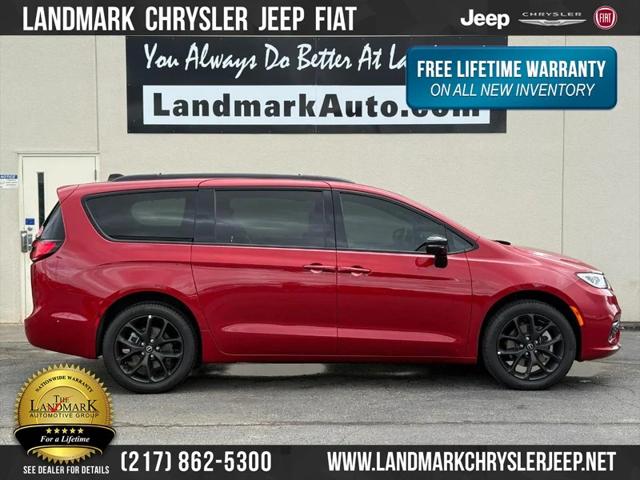 2025 Chrysler Pacifica PACIFICA LIMITED AWD