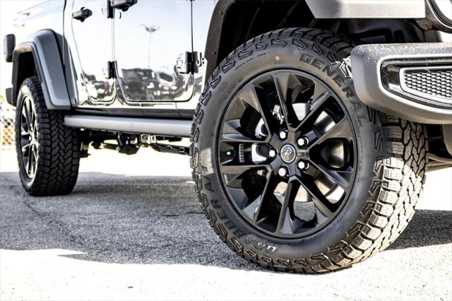 2025 Jeep Gladiator GLADIATOR NIGHTHAWK 4X4