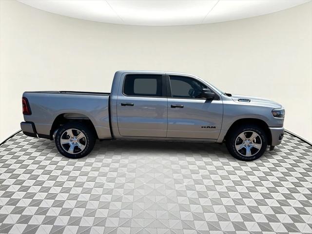2025 RAM Ram 1500 RAM 1500 TRADESMAN CREW CAB 4X2 57 BOX