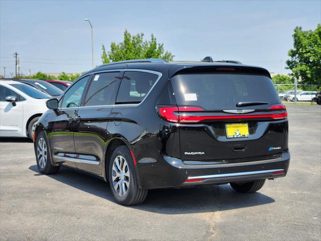 2025 Chrysler Pacifica Hybrid PACIFICA PLUG-IN HYBRID PINNACLE