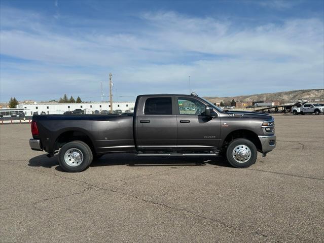 2025 RAM Ram 3500 RAM 3500 BIG HORN CREW CAB 4X4 8 BOX