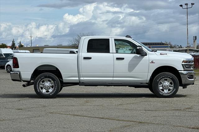 2025 RAM Ram 3500 RAM 3500 TRADESMAN CREW CAB 4X4 64 BOX