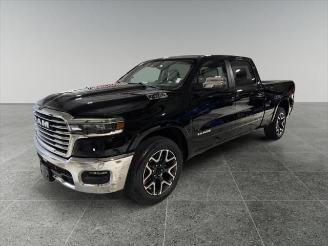 2025 RAM Ram 1500 RAM 1500 LARAMIE CREW CAB 4X4 64 BOX