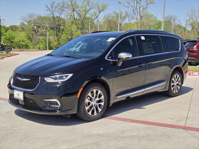 2025 Chrysler Pacifica Hybrid PACIFICA PLUG-IN HYBRID PINNACLE