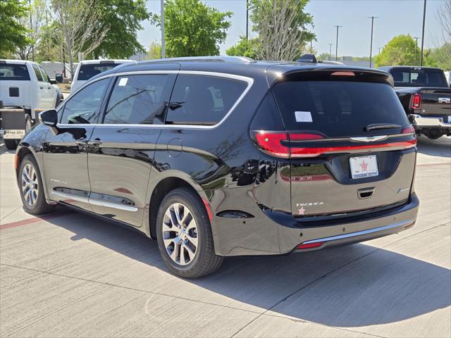 2025 Chrysler Pacifica Hybrid PACIFICA PLUG-IN HYBRID PINNACLE