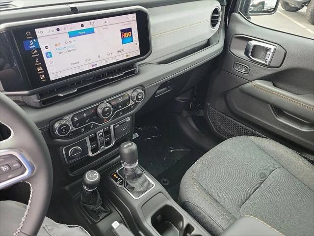 2025 Jeep Wrangler 4-Door Sahara 4x4