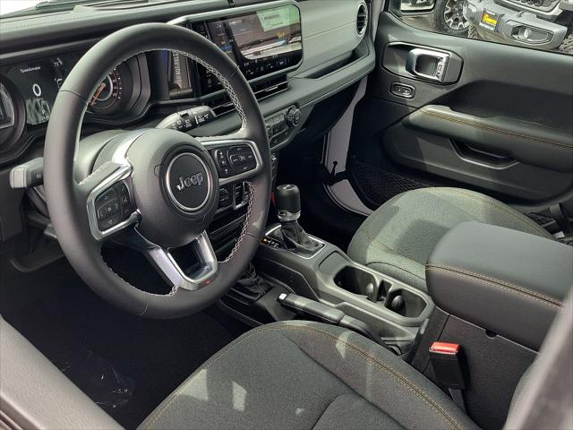 2025 Jeep Wrangler WRANGLER 4-DOOR SAHARA