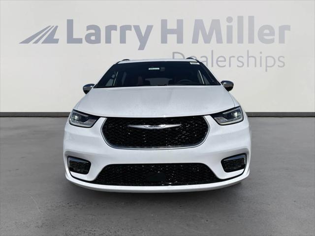 2025 Chrysler Pacifica Hybrid PACIFICA PLUG-IN HYBRID PINNACLE
