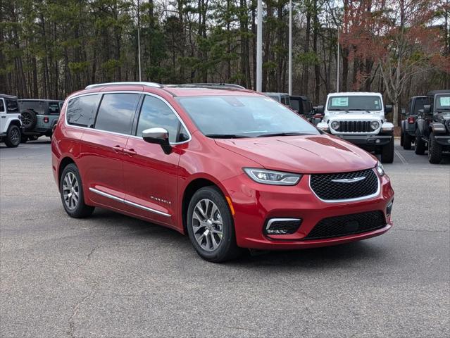 2025 Chrysler Pacifica Hybrid PACIFICA PLUG-IN HYBRID PINNACLE