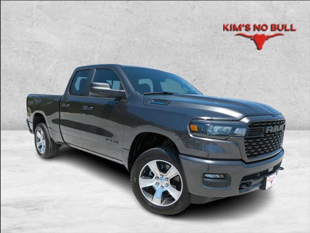 2025 RAM Ram 1500 RAM 1500 TRADESMAN QUAD CAB 4X4 64 BOX