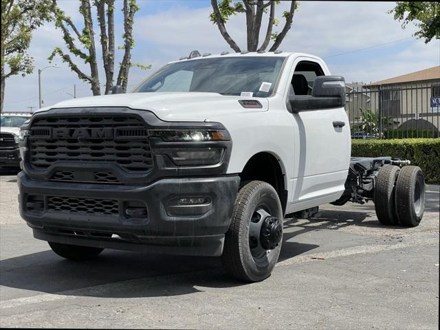 2025 RAM Ram 3500 Chassis Cab RAM 3500 TRADESMAN CHASSIS REGULAR CAB 4X2 84 CA 2025 RAM Ram 3500 Chassis Cab RAM 3500 TRADESMAN CHASSIS REGULAR CAB 4X2 84 CA