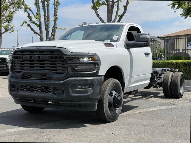 2025 RAM Ram 3500 Chassis Cab RAM 3500 TRADESMAN CHASSIS REGULAR CAB 4X2 84 CA