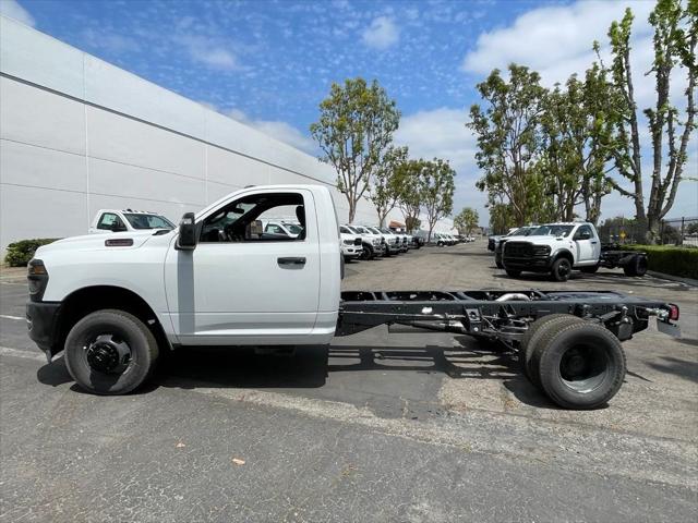 2025 RAM Ram 3500 Chassis Cab RAM 3500 TRADESMAN CHASSIS REGULAR CAB 4X2 84 CA