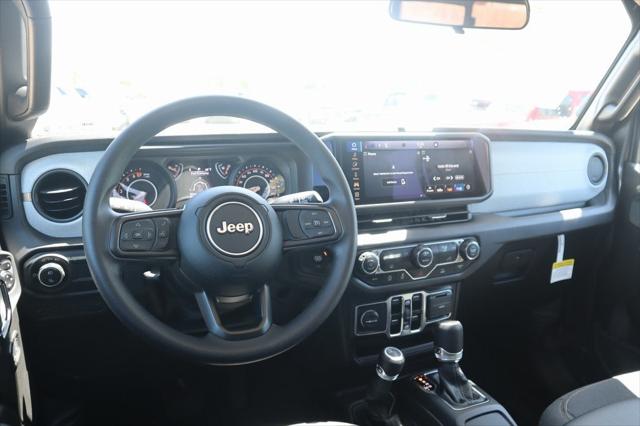 2025 Jeep Gladiator GLADIATOR NIGHTHAWK 4X4