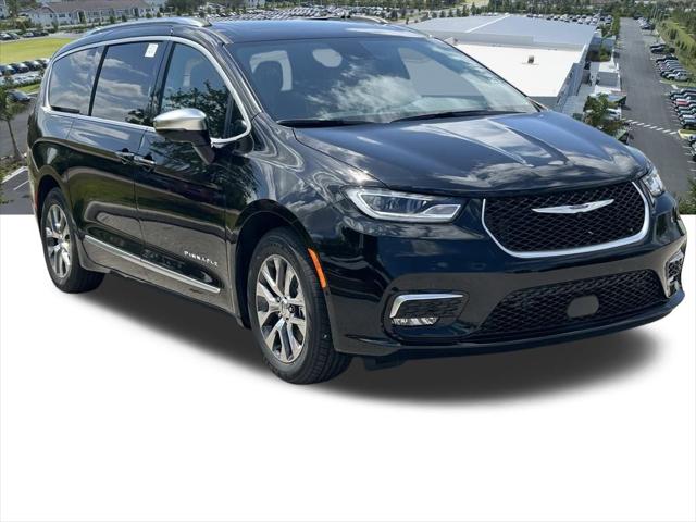 2025 Chrysler Pacifica Hybrid PACIFICA PLUG-IN HYBRID PINNACLE