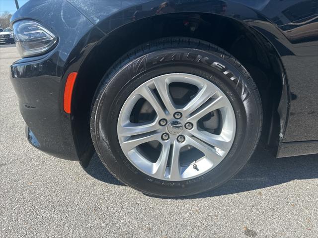 2022 Dodge Charger SXT RWD