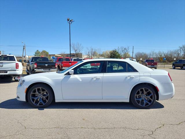 2023 Chrysler 300 300S