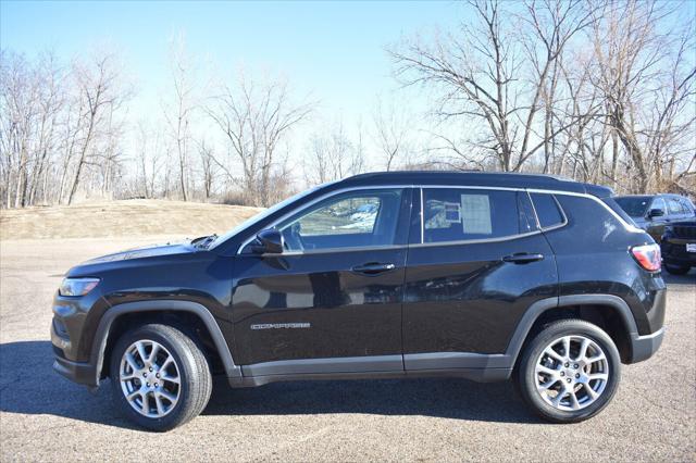 2022 Jeep Compass Latitude Lux 4x4