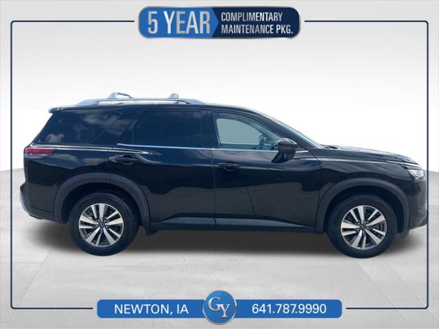 2023 Nissan Pathfinder SL 4WD
