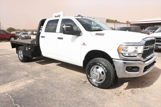 2024 RAM Ram 3500 Chassis Cab RAM 3500 TRADESMAN CREW CAB CHASSIS 4X4 60 CA