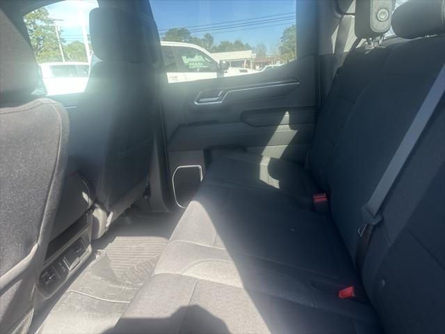 2023 Chevrolet Silverado 1500 4WD Crew Cab Standard Bed LT